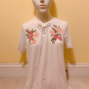 White T-shirt with floral designs